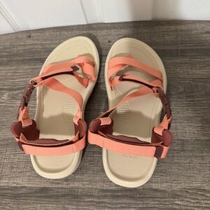Teva Hurricane Terra Dactyl Hiking Sandal Size 9